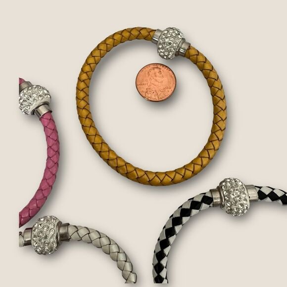 Braided leather bracelet with magnetic clasp choose a color - Picture 8 of 10